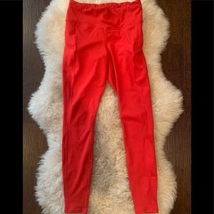 Athleta Contender 7/8 Tight